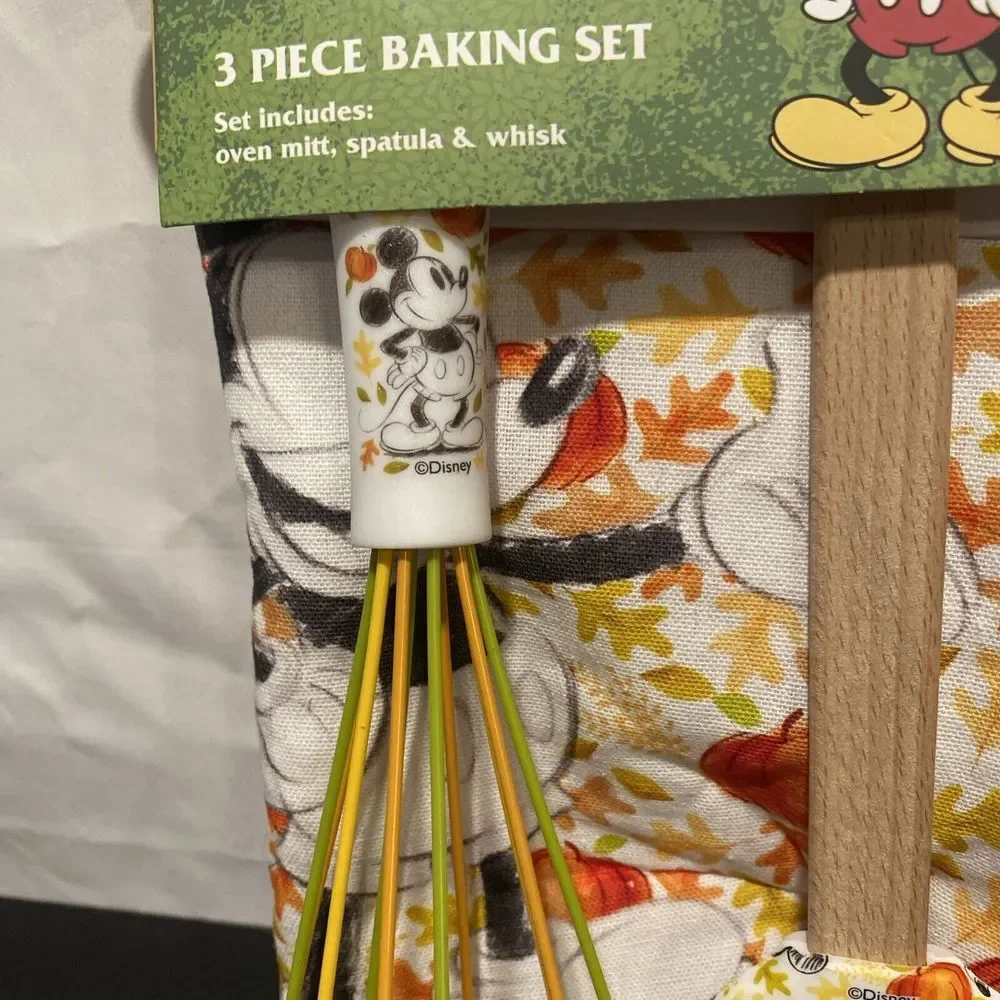 Disney Mickey Mouse FALL Kitchen‎ Set Oven Mitt, Spatula & Whisk 3 Piece Set